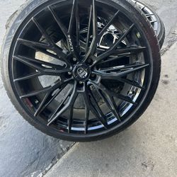 Tire And rims Including Lugs And Locks. 245/35 R20 lexani Brand