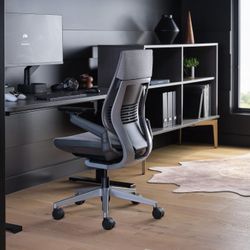 Steelcase Economic Gesture Chair