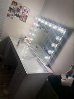 Impressions vanity
