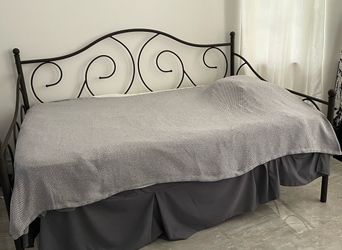Full size bed frame
