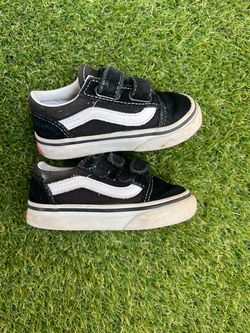 Vans Old Skool Toddler Sneakers Black White size 6