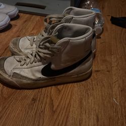 nike blazers