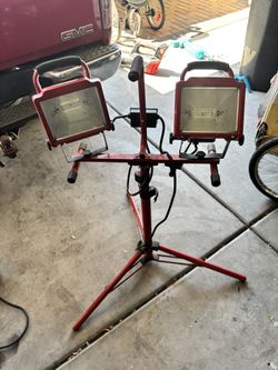 Intertek Flood Lights 6’tall Tripod Shop Lights Garage
