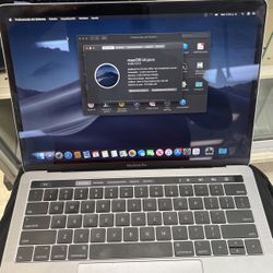 Apple Laptop