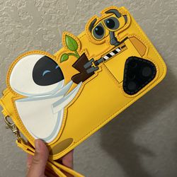 WALLE-E & EVE Loungefly Wallet 