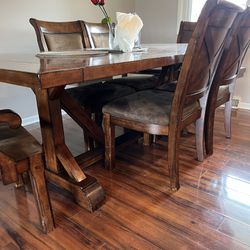 DINING TABLE AND CHAIRS 