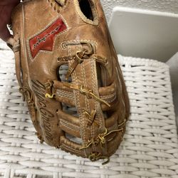 Ball Glove 