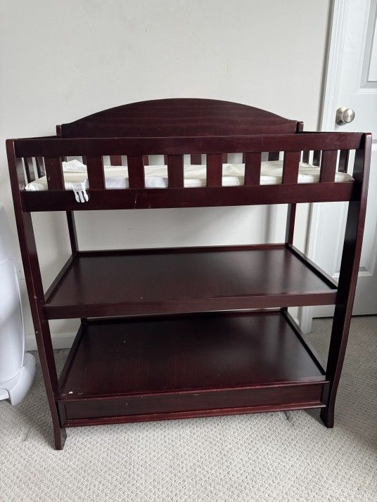 Delta Children Diaper Changing Table