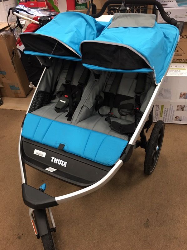 Excellent condition Thule urban glide 2 double jogging stroller