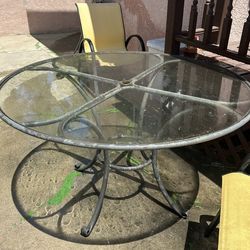 50” Round Glass Top Outdoor Patio Table