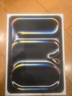 BRAND NEW IN BOX SEALED IPAD PRO 11 INCH (M5) 256gb