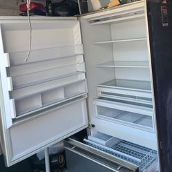 Viking, French Door Refrigerator, Stainless Steel