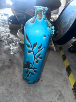 Beautiful turquoise base