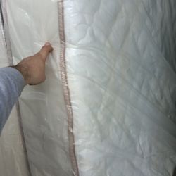 New King Size Mattress 