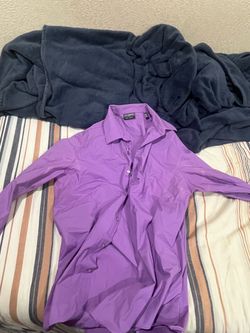 Van Heusen Men's Purple Dress Shirt and its medium size