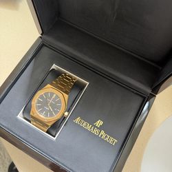 Gold watch !