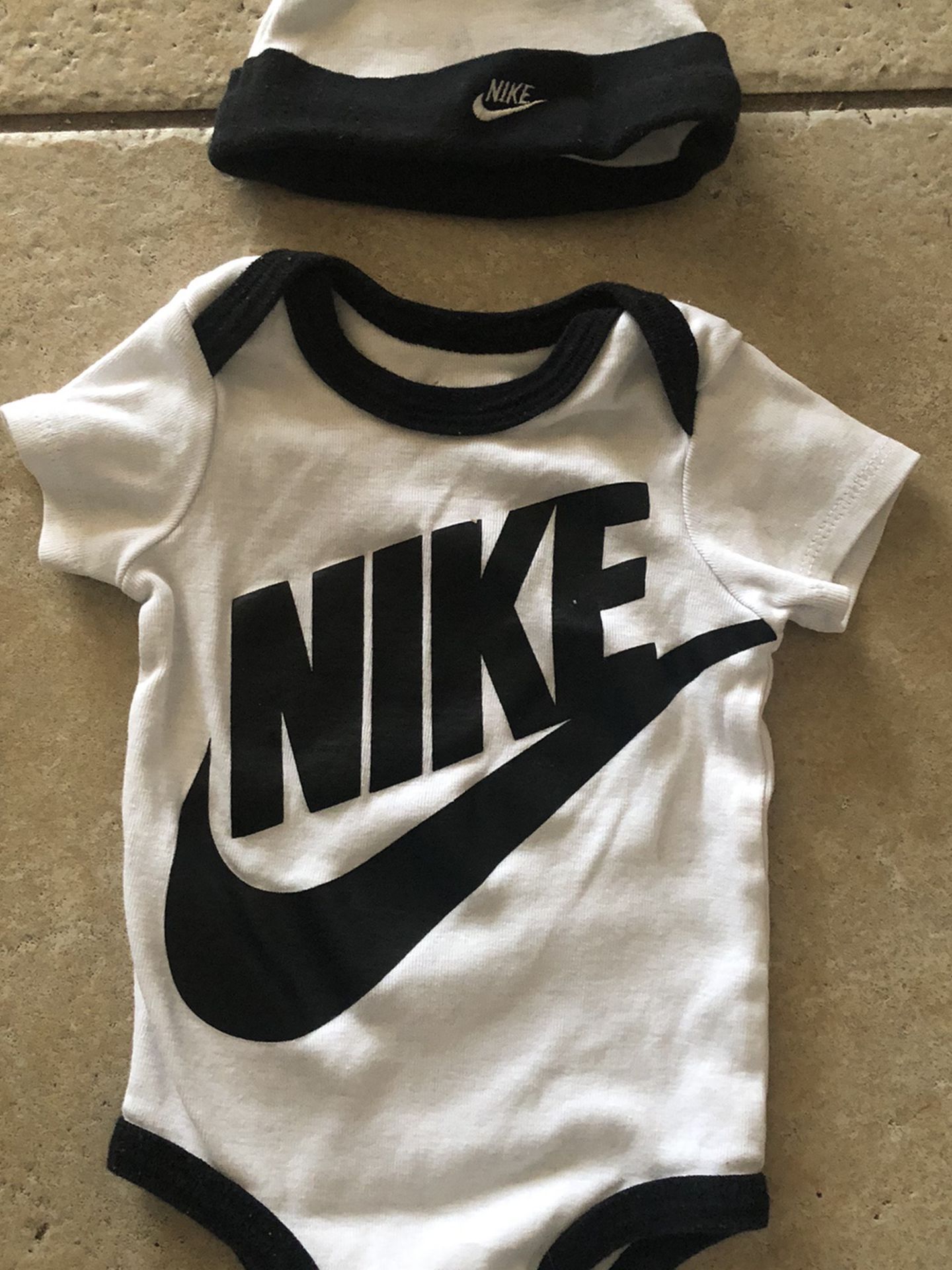 Nike baby boy onesie 0-3 months $5