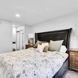 California King Bed Set – Mattress + Box Spring Barely Used 