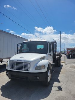 2006 Freightliner Business class M2
