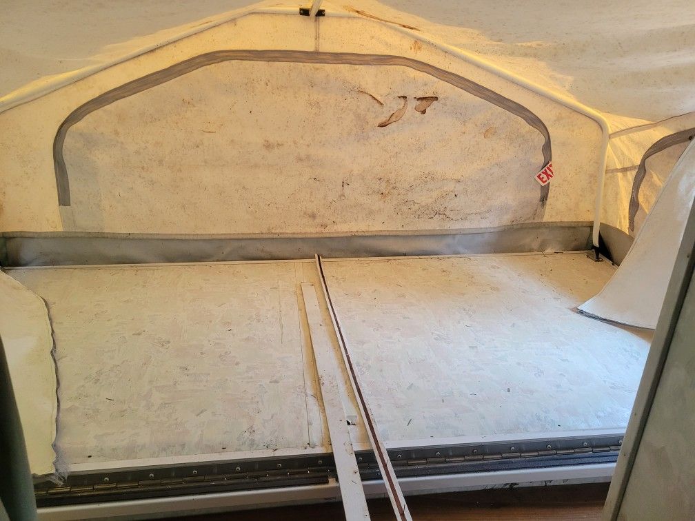 2003 18ft Pop Out Trailer Free Free for Sale in Home, WA OfferUp