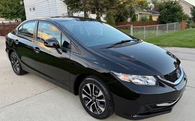 Immaculate 2013 Honda Civic EX Low Miles