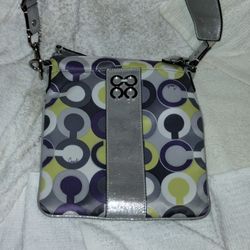 Coach Julia Op Art Scarf Print