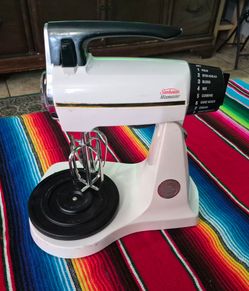 Vintage Sunbeam Mixmaster 12 Speed Stand Mixer