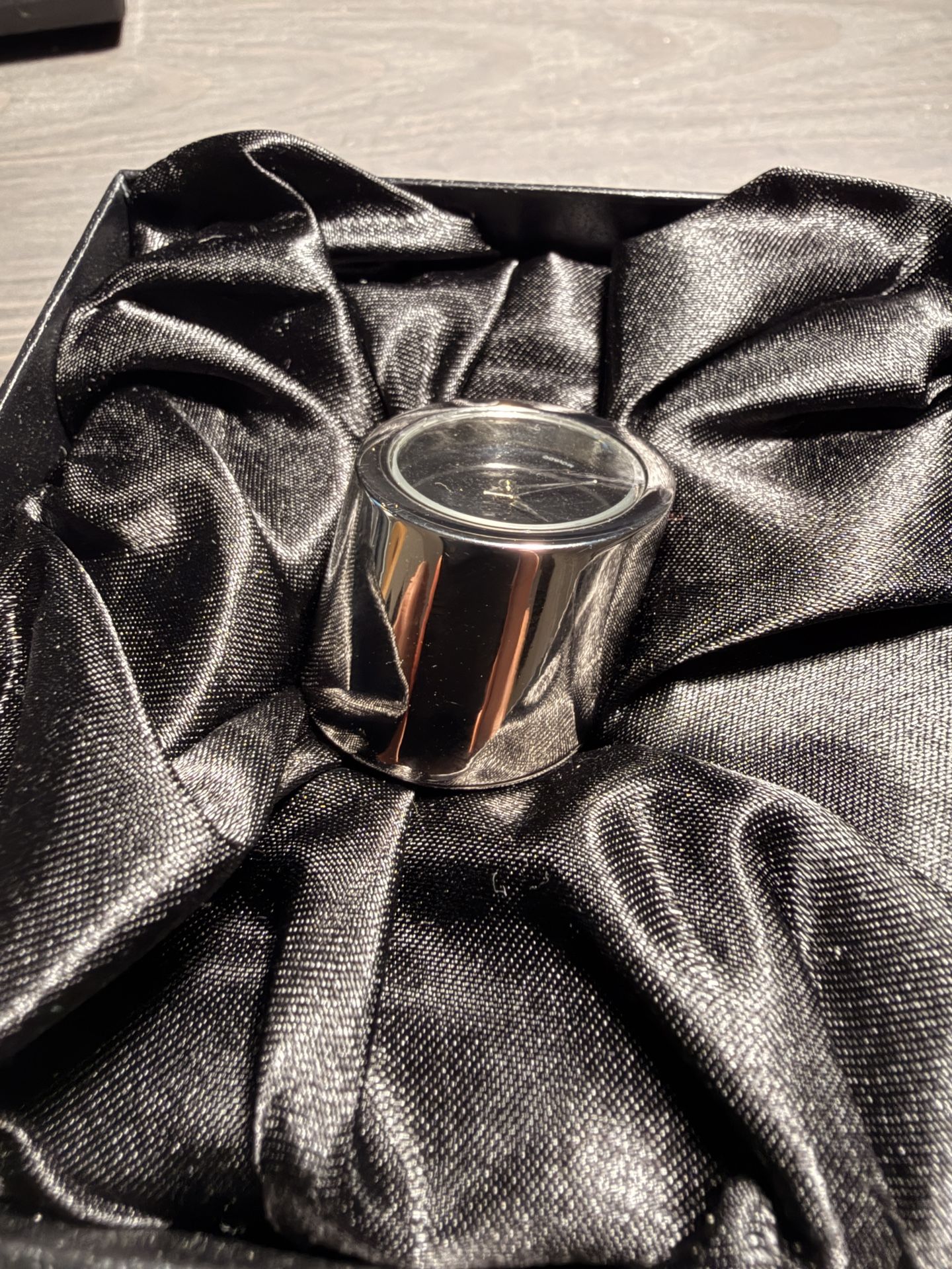 Movado Diamond Desk top clock