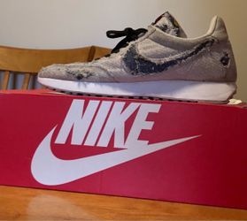 Stranger Things Nike shoe