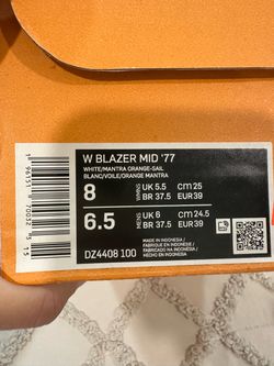 Women’s Nike blazers mid’77
