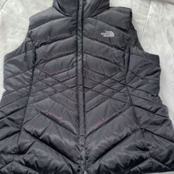 WOMENS LARGE NORTH FACE PUFFER VEST BLACK 550