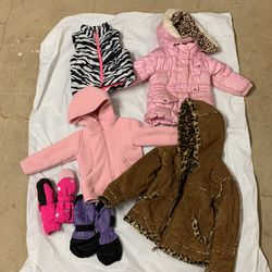 Girl’s Coats And Gloves