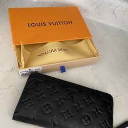 louie V Women's Wallet