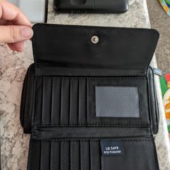 Nautica Wallet