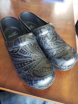 Dansko Nursing Shoes