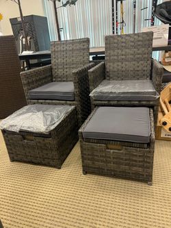 SALE!! New 4 Piece Wicker Patio Set