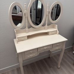 Vanity Table with Mirrors