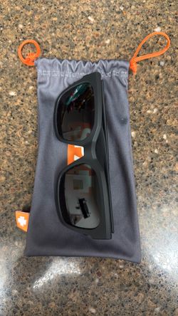 Spy glasses