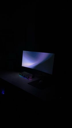LG 34" UltraGear Curved Gaming Monitor - 160Hz