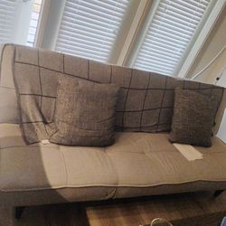 Gray Futon