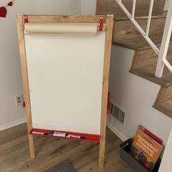 Kid’s Art Easel