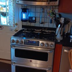 GE CAFE DOUBLE OVEN AND MICROWAVE
