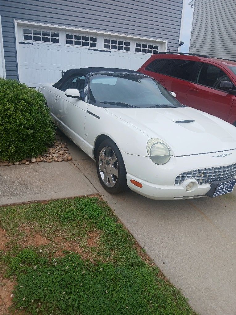 2003 Ford Thunderbird