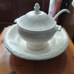 Vintage Mid Century Ceramic Soup Tureen Set/Basin 