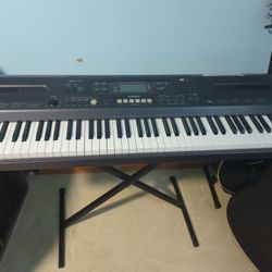 Casio keyboard WK-110 with Stand