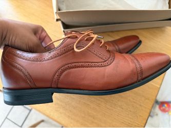 Men’s dress shoes
