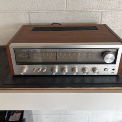 Realistic Sta-52 Receiver