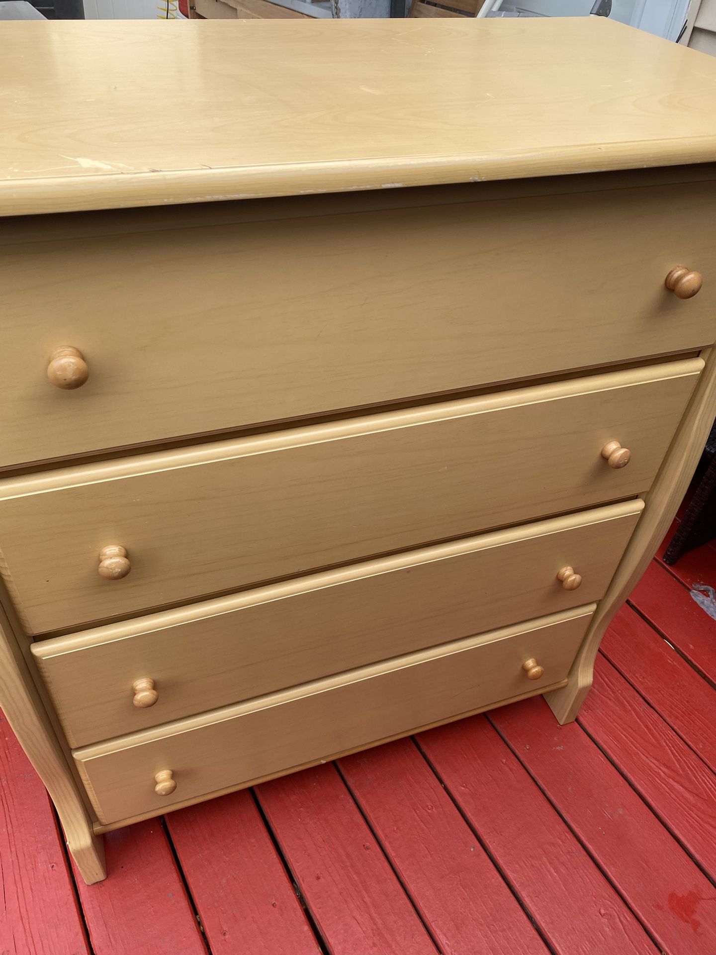 Dresser