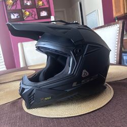 LS2 BLAZE 2 HELMET