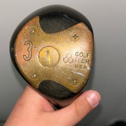  1 Wooden Golf Club